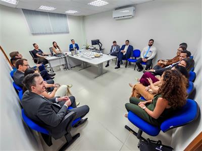 Notícia destaque: Advocacia faz série de visitas institucionais em Lucas do Rio Verde para garantir pleno exercício profissional