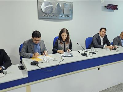 Foto da Notícia: OAB-MT fecha parceria com a Jucemat e passa a integrar a Redesim